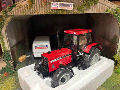 CASE International 1255 XL tractor 1:32 scale Schuco New and boxed