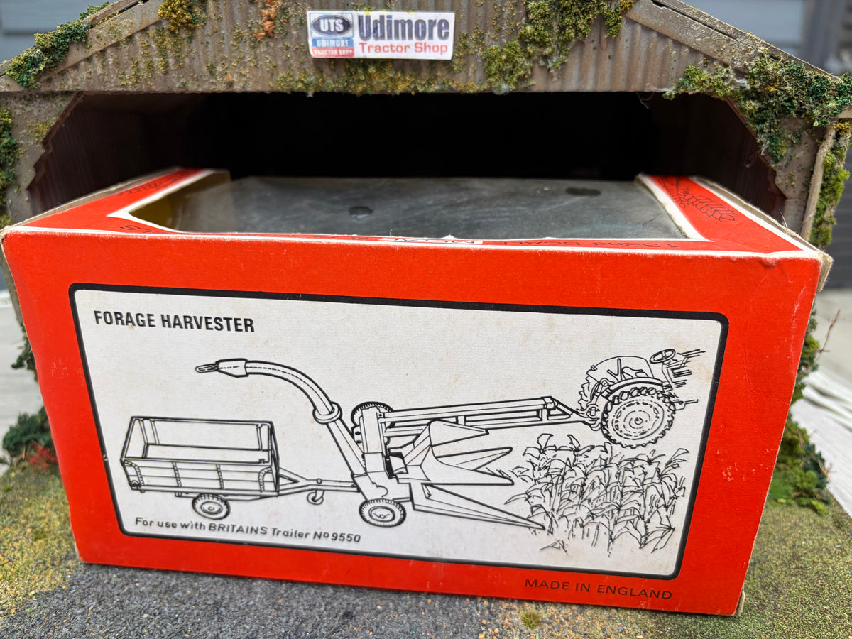 Vintage Britains 9542 Trailed Forage Harvester 1:32 Scale Straw Box Obsolete