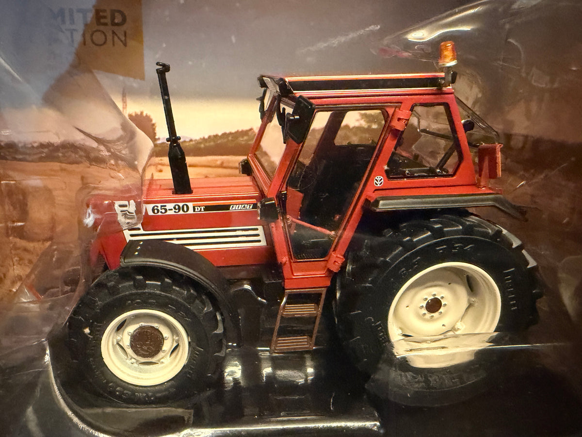 Limited Edition Fiat 65-90 Comfort cab 4wd Tractor 1:32 scale Boxed ROS