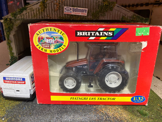 9489 Britains Fiatagri L85 Tractor obsolete