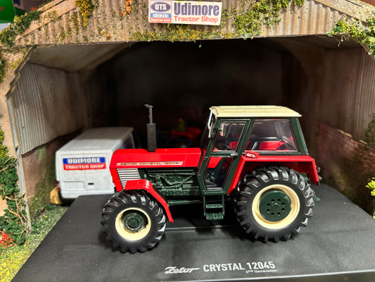 Limited Edition Universal Hobbies Zetor Crystal 12045 Gen 2 Tractor BOXED 1:32 scale UH6886