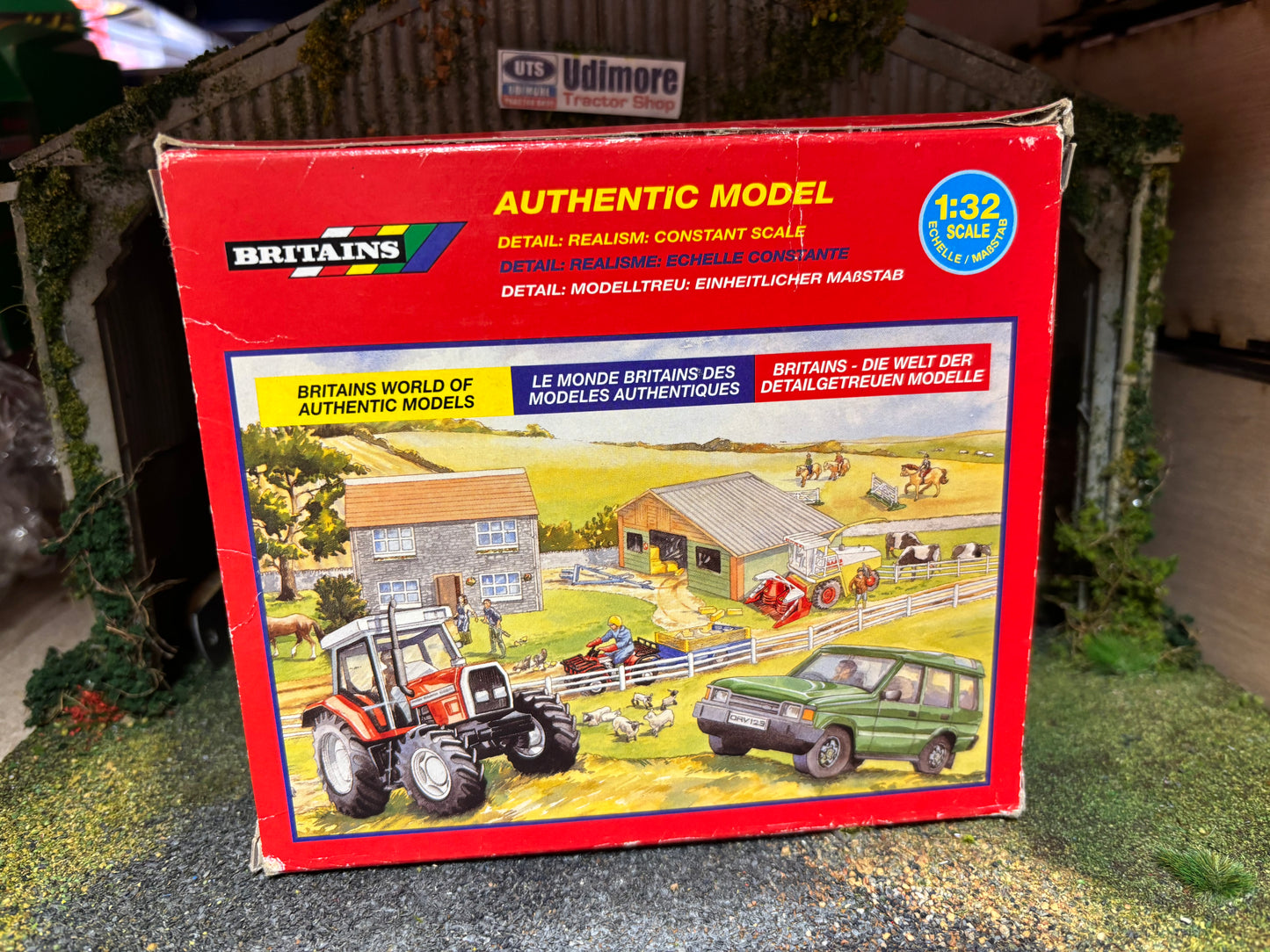 9502 Britains Massey Ferguson 362 Tractor in original  Box obsolete VINTAGE