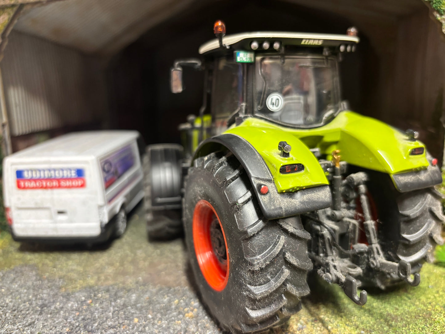 LIMITED EDITION Wiking Claas Axion 930 tractor 1:32 scale Boxed OBSOLETE