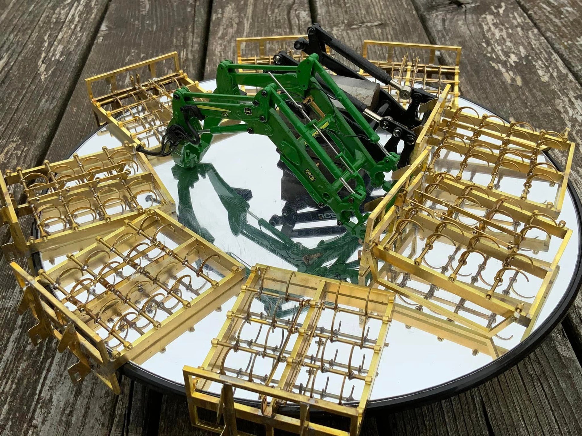 BLR Models Laser cut BRASS Scratch built Cook Flat 8 bale grab 1:32 scale Image 8