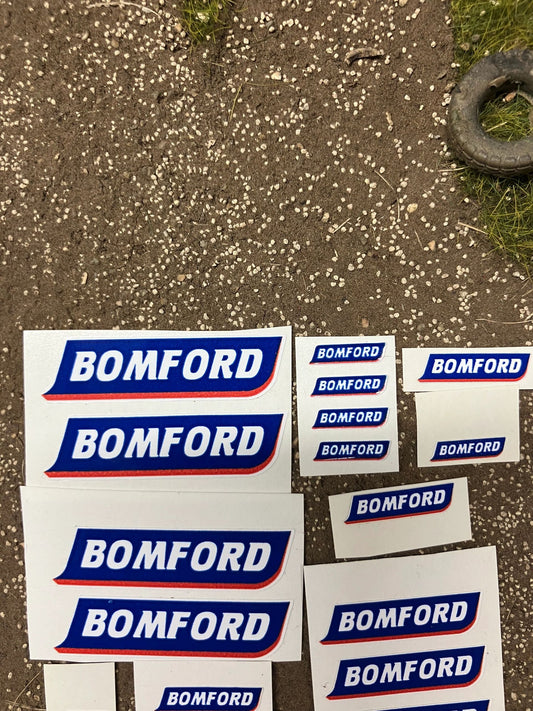 Bomford 1:32 scale pre cut professional High quality vinyl huge pack 26 decals Bomford farm machinery decals Image 2