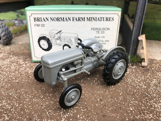 Brian Norman Ferguson TE 20 Tractor Limited Edition 1:32 scale Image