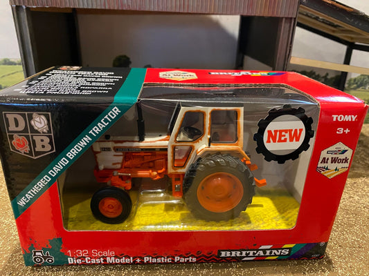 Britains 43307 Weathered David Brown 1210 Tractor 1:32 scale Image