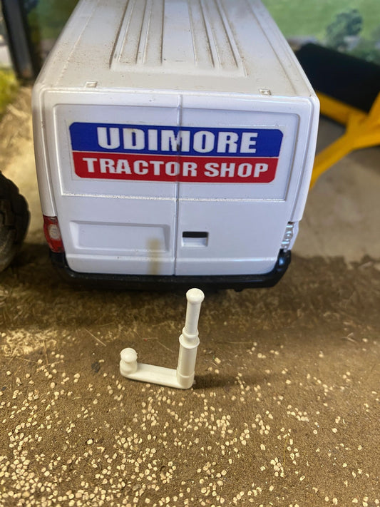 Britains Massey Ferguson 595 Tractor exhaust and air cleaner set 1:32 scale Image 2