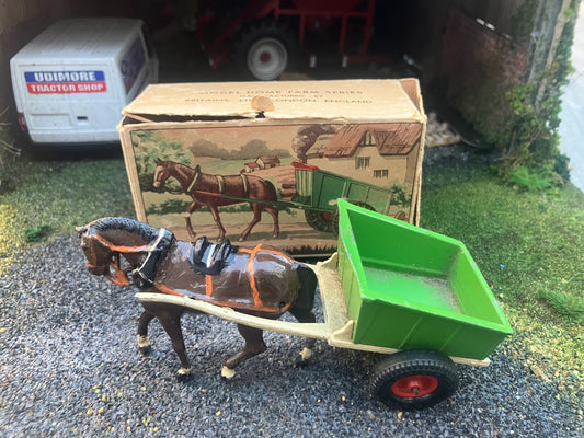 Britains Rubber Tyred Farm cart & horse 1:32 scale boxed 126F Image