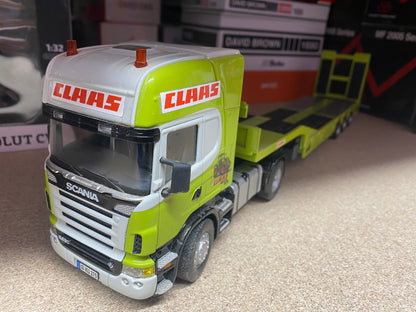 Scania R620 Truck Low Loader Conversion in CLAAS colours 1/32 farming models 1:32 scale SIKU
