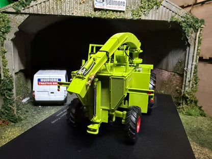 Universal Hobbies CLAAS Jaguar 80SF Forage Harvester Pick-Up Head Limited Edition 1:32