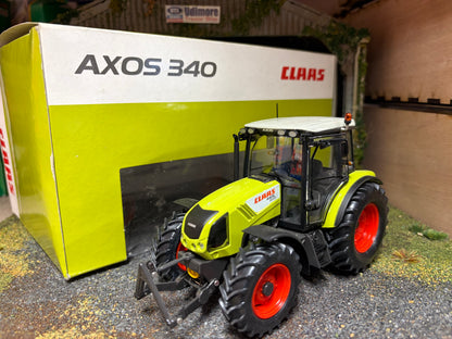 Universal Hobbies CLAAS Axos 340 Tractor Dealer Box Vintage Obsolete 1:32 Scale