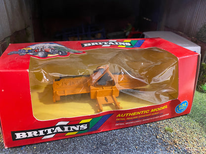 9575 Vintage Britains Maschio harrow cultivator 1:32 scale obsolete