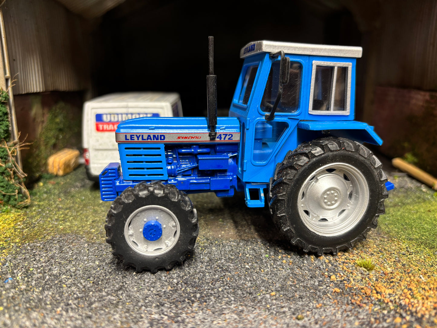 Leyland 472 4wd Tractor Conversion version 1:32 scale