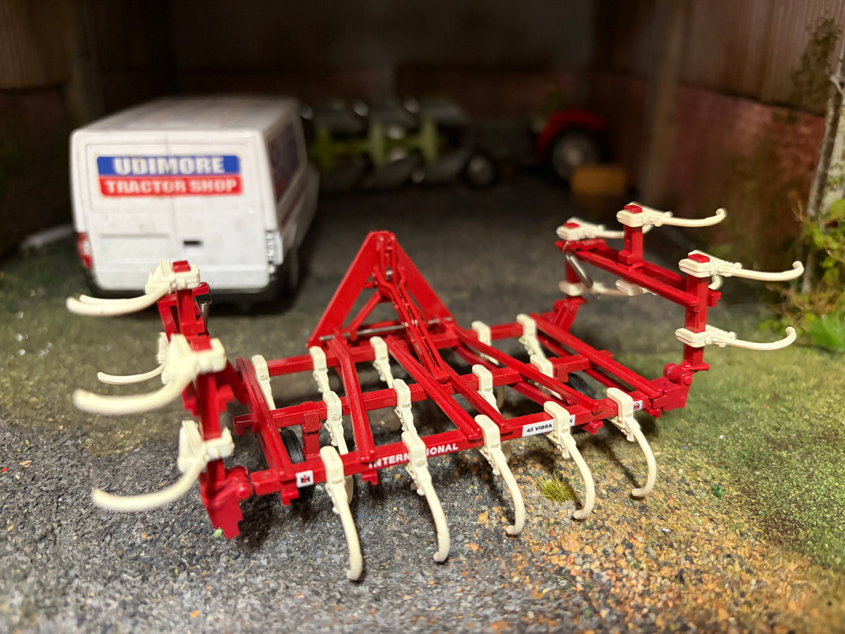 Replicagri International IH Vibrashank 45 Cultivator REP070 1:32 Scale