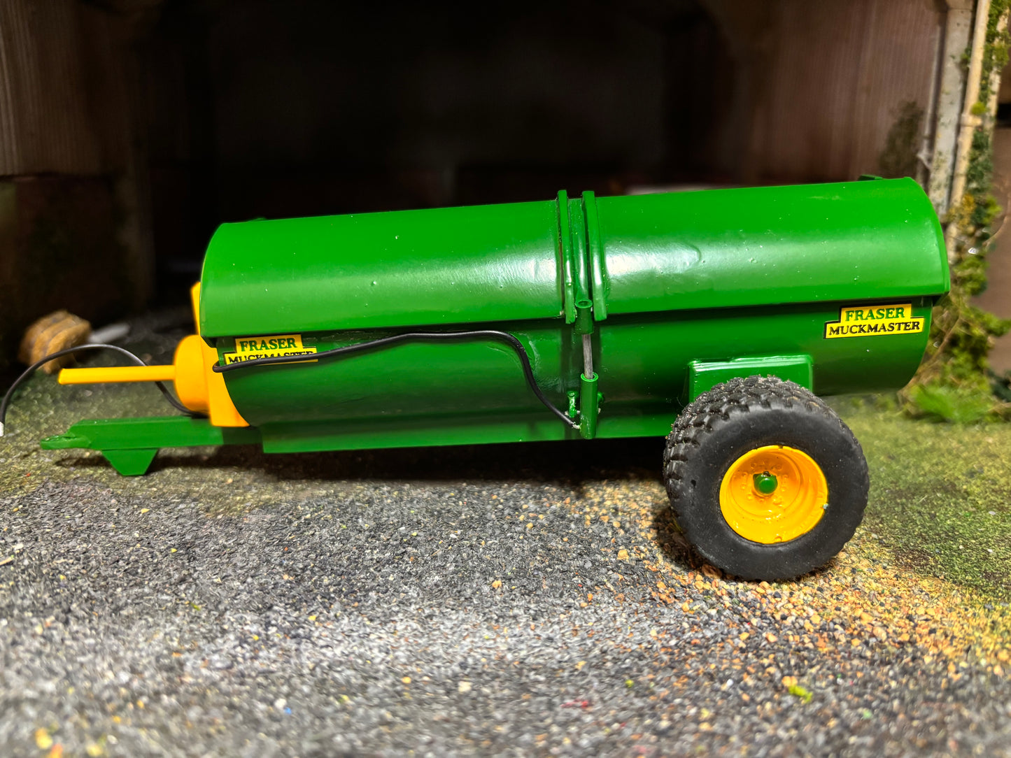 Fraser Manure Spreader by Graham Harold 1:32 scale Conversion Muck
