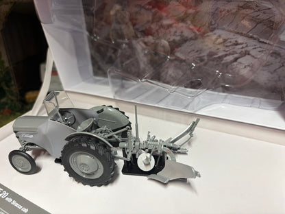 Universal Hobbies Ferguson TE-20 Tractor with Sirocco Cab & Rumptstad Plough Set UH5364 Limited Edition Obsolete 1:32 Scale