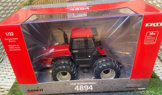 CASE International 4894 Prestige Tractor duals 1:32 scale ERTL 44273 Image