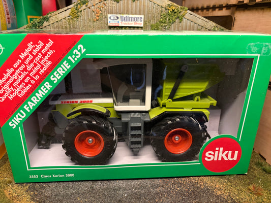 RARE Siku CLAAS Xerion 3000 Tractor 3553 – 1:32 Scale Dealer Box