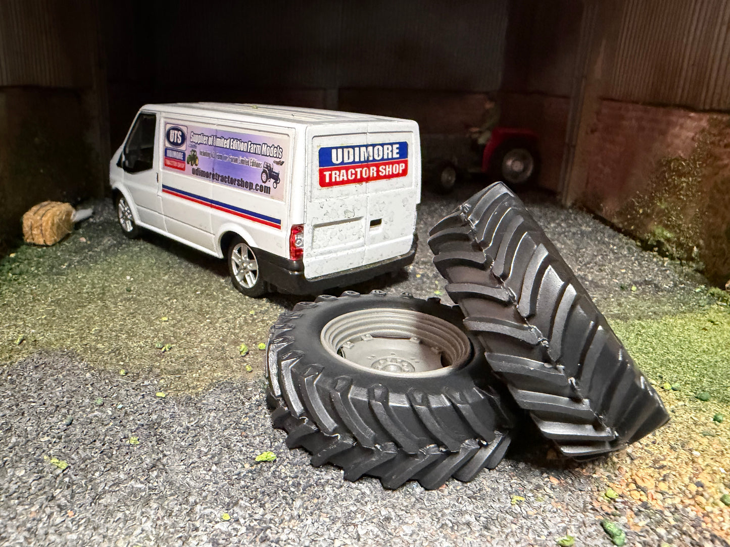 04260 pair of Tractor Rear wheels 56mm x 18mm  Artisan32 farm machinery 1:32 scale