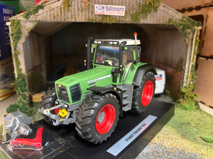Weise Toys Fendt 824 Tractor NEW boxed in 1:32 scale (1996-2000 model)