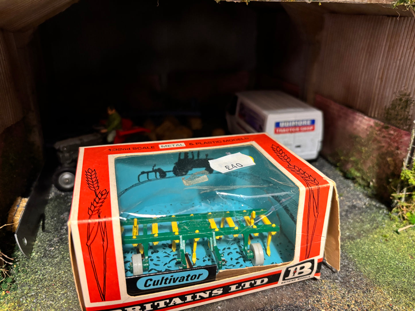 9536 Vintage Britains Green Cultivator 1:32 scale STRAW box obsolete