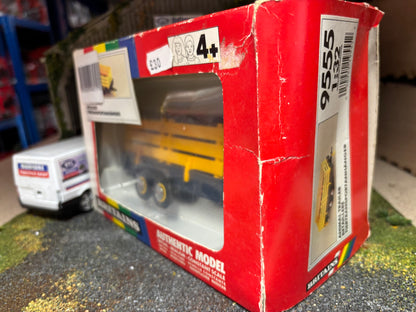 9555 Vintage Britains Animal Trailer 1:32 scale obsolete