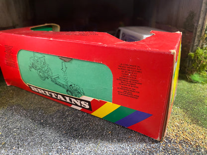 9540 Vintage Britains manure muck spreader 1:32 scale obsolete