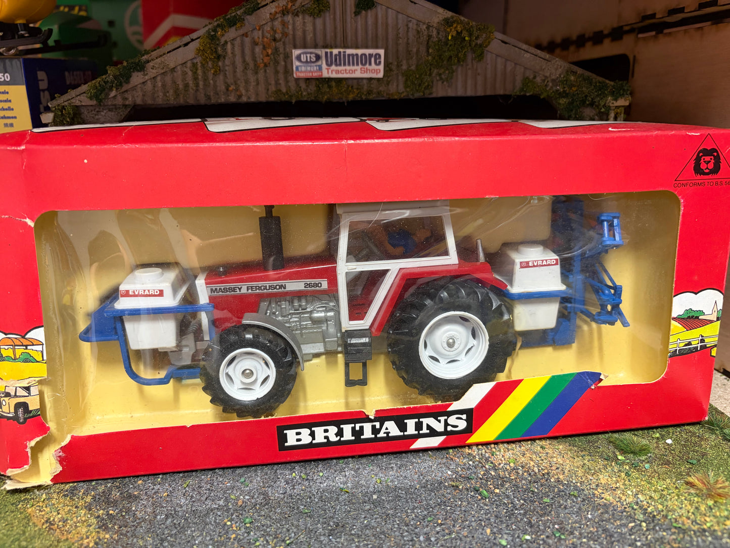 9615 Vintage Britains Massey Ferguson 2680 Tractor front and rear Evard sprayer set 1:32 scale boxed