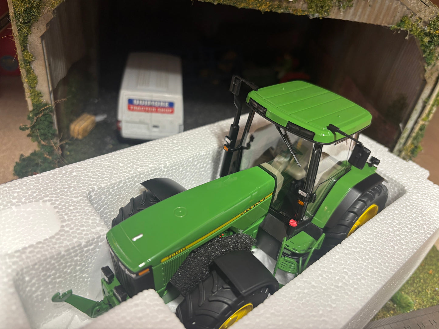 John Deere 8400 tractor 1:32 scale Schuco New and boxed