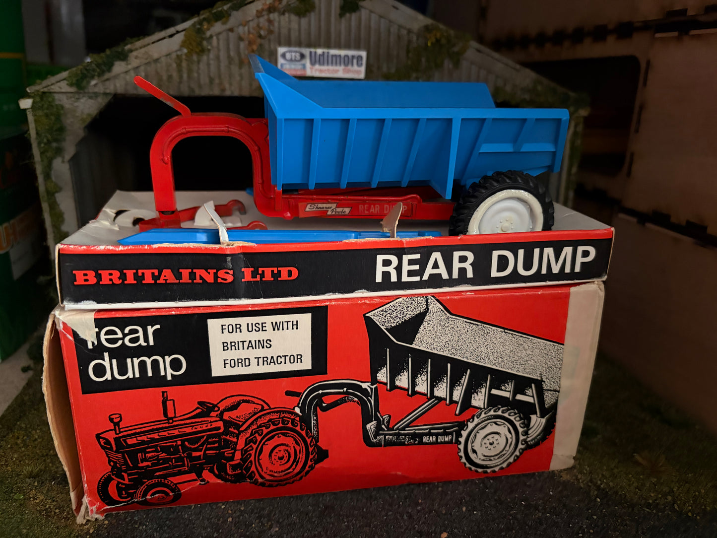 Vintage Britains Shawnee Poole Trailer Early Version Narrow Wheels 1:32 Scale Boxed Obsolete - 9629