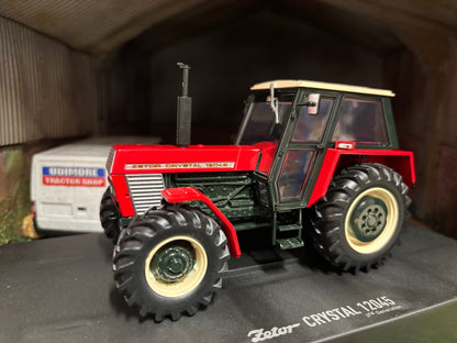 Limited Edition Universal Hobbies Zetor Crystal 12045 Gen 2 Tractor BOXED 1:32 scale UH6886