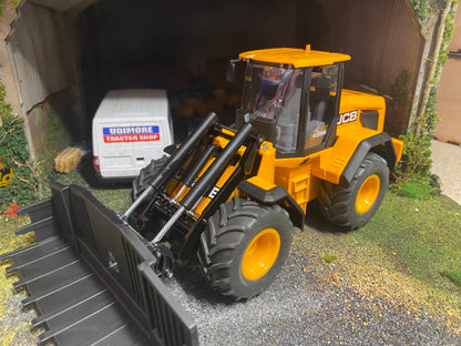 JCB 435S Agri Wheel Loader 1:32 scale boxed Siku 3663 new