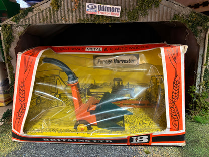 9542 Britains Trailed Forage Harvester 1:32 scale obsolete straw box