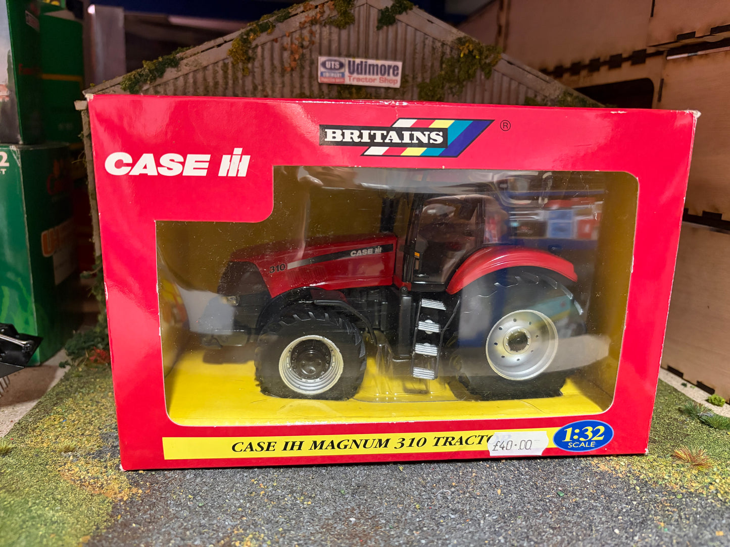 Vintage Britains Case IH Magnum 310 Tractor 42113 Boxed 1:32 Scale Obsolete
