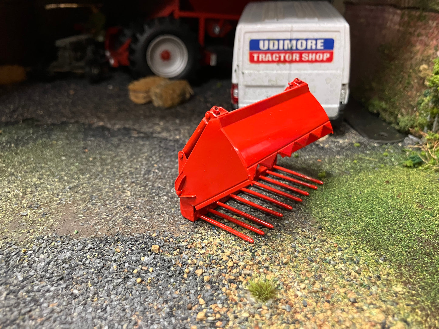 BRASS Scratchbuilt Shear Grab Block Cutter 2 ram version  1:32 scale Handbuilt Perfect 32 loader