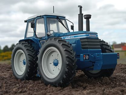 TAB MODELS Ford County 1474 Shortnose Tractor 1:32 scale UH Due 12th May