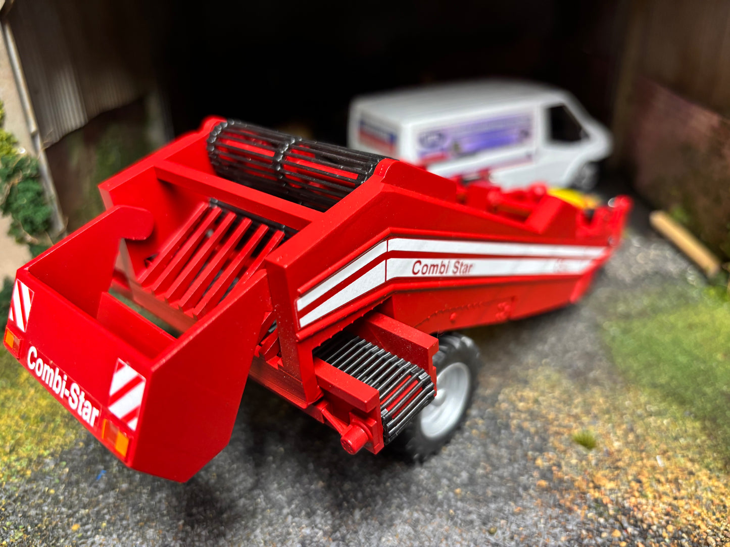 Scratch Built CS150 Combi Star Destoner Hand built 1:32 scale rear stone discharge box