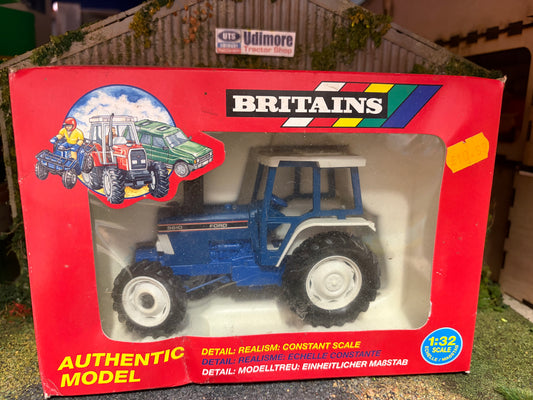 9527 Britains Ford 5610 Tractor (grey links) in original Box obsolete VINTAGE