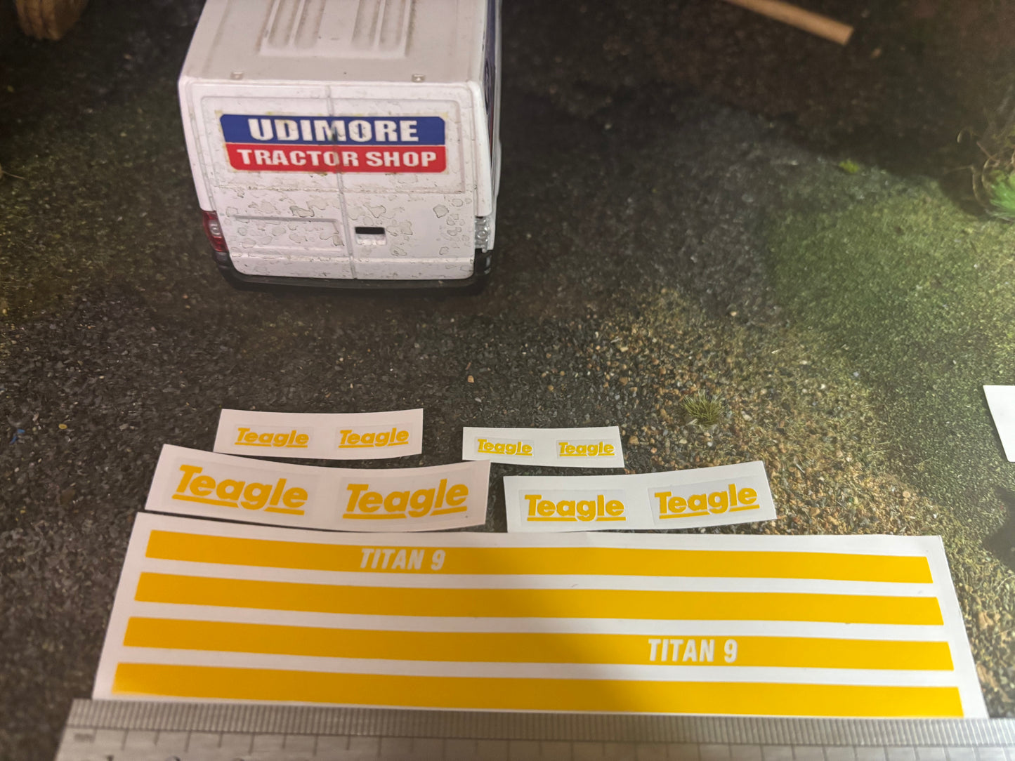 Teagle Titan 9 Spreader farm machinery pre cut High quality vinyl 12 decals sticker set x spreaders machinery decals