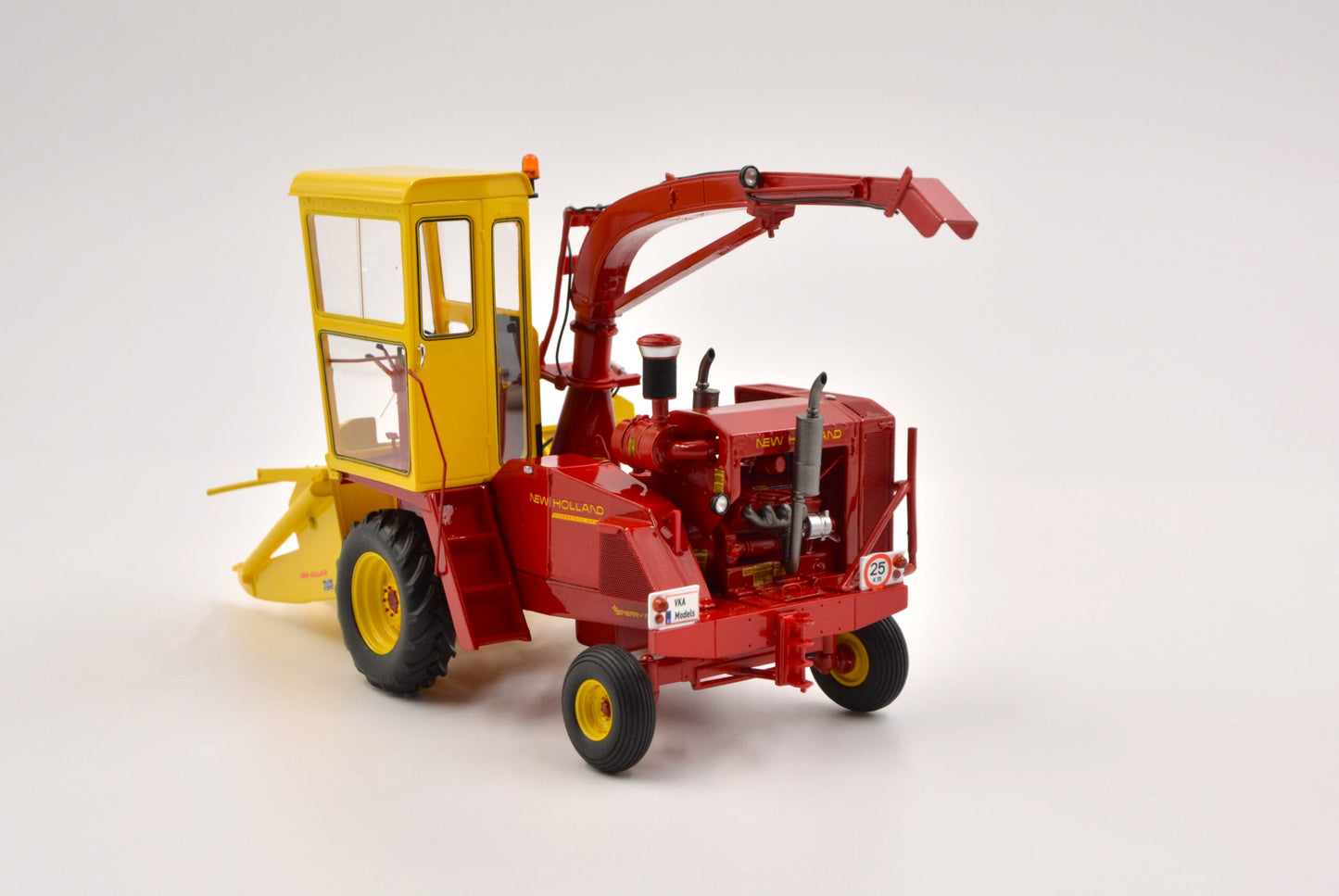 PRE ORDER New Holland 1880 Forage Harvester Limited Edition Stunning in 1:32 scale VKA Models