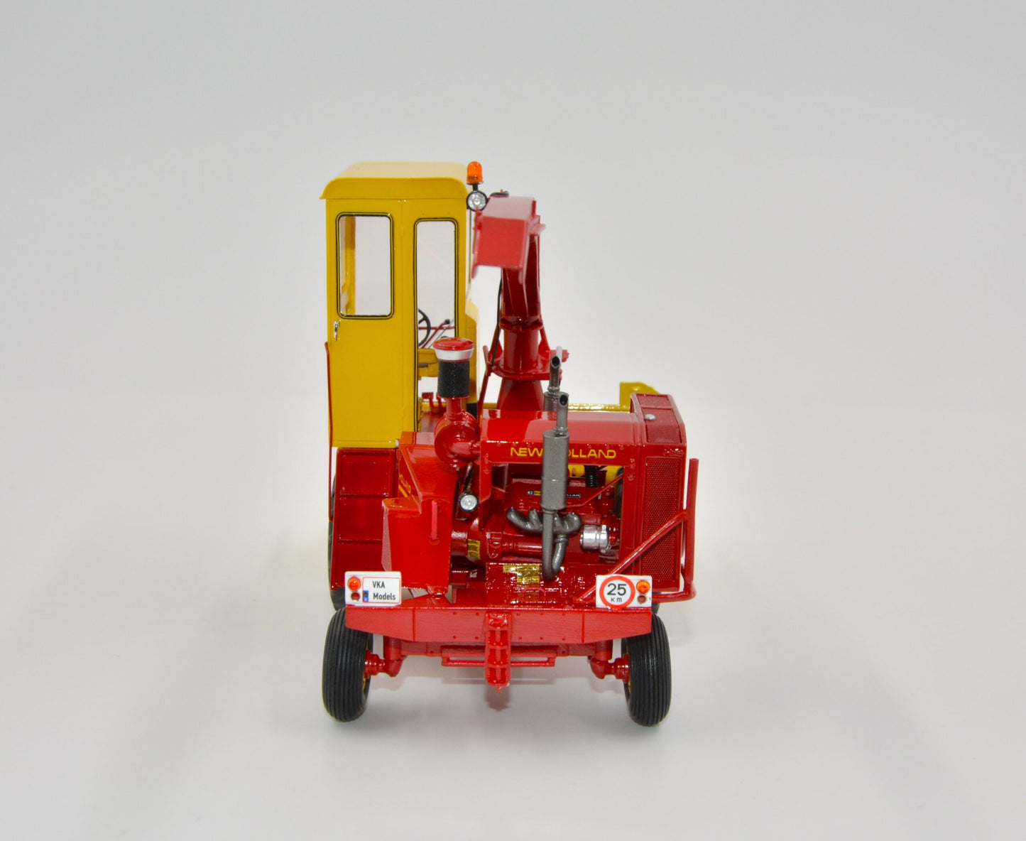 PRE ORDER New Holland 1880 Forage Harvester Limited Edition Stunning in 1:32 scale VKA Models