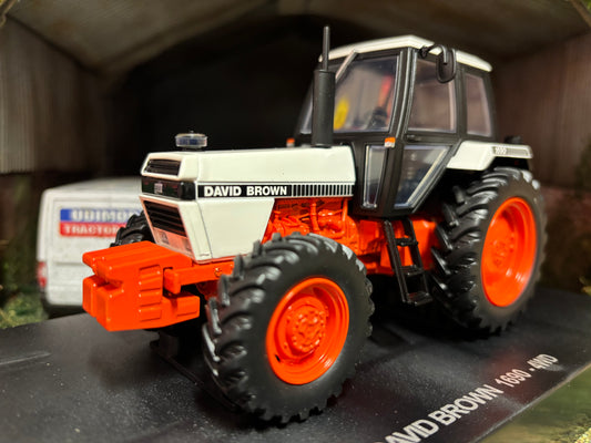 Universal Hobbies David Brown 1690 4wd Tractor BOXED 1:32 scale UH6753