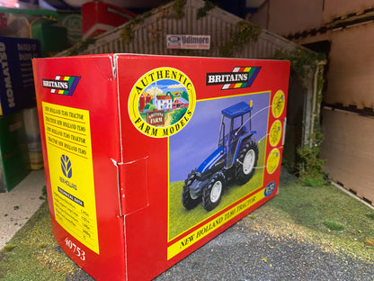 40753 Britains New Holland TL80 Tractor in original Box obsolete VINTAGE