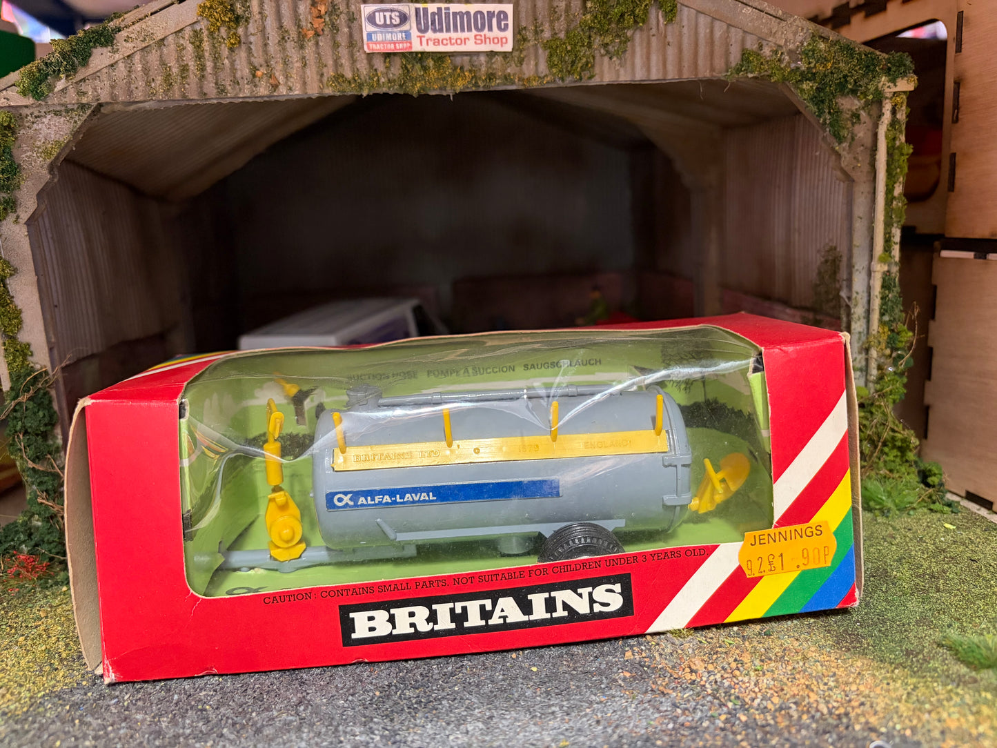 9560 Vintage Britains Alfa Laval Vacuum Slurry Tanker Rainbow box 1:32 scale obsolete