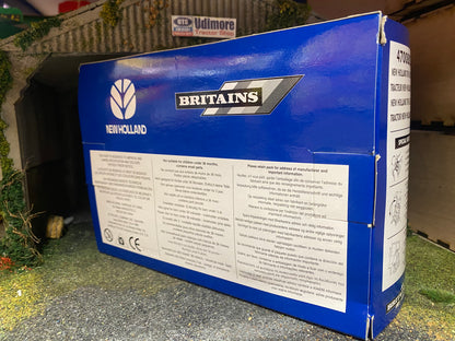 RARE Britains New Holland TM165 Tractor in original  DEALER Box obsolete VINTAGE