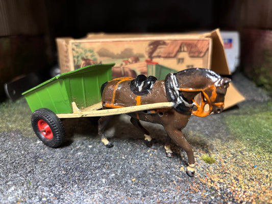 126F Vintage Britains Rubber Tyred Farm Cart with horse 1:32 scale obsolete