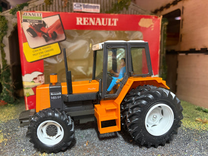 Vintage Britains Renault 145-14 Tractor with Rear Dual Wheels 9522 Original Rainbow Box Obsolete 1:32 Scale (1986)
