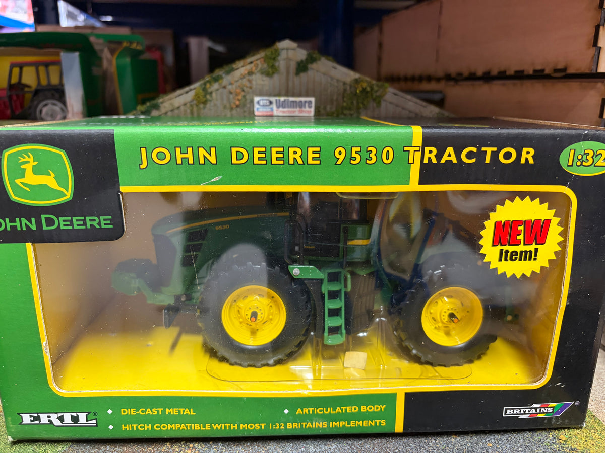 Britains 42370 John Deere 9530 Tractor 1:32 – Dealer Box Obsolete