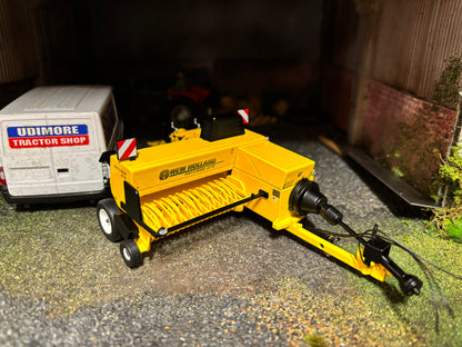 New Holland Hayliner 275 Baler Marge Models 1:32 scale BOXED